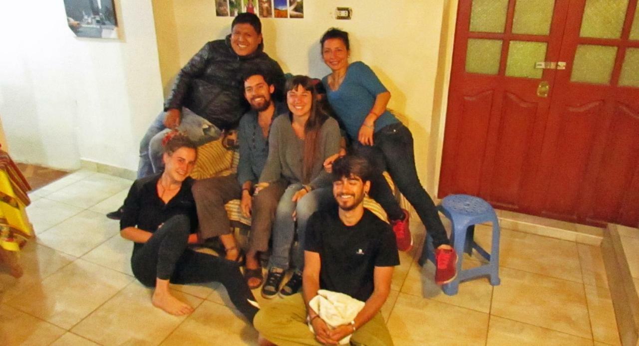 The Grasshopper Hostels Av Alta Cuzco Exterior photo